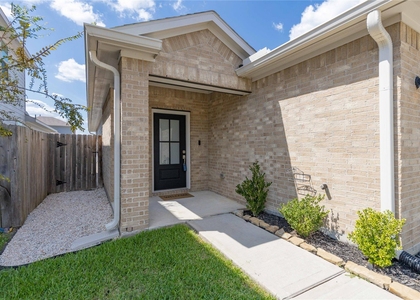 24751 Russet Bluff Trail - Photo 1