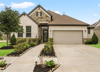 2003 Laurelwood Trail - Photo 1