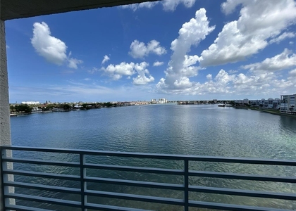 7922 Sailboat Key Boulevard S - Photo 1