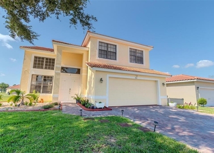 424 Cinnamon Drive - Photo 1