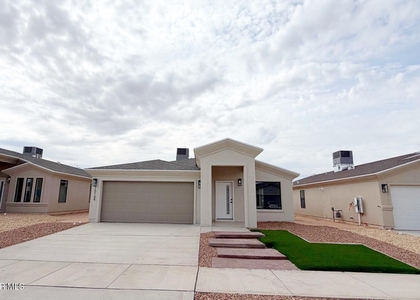 15164 Resolve Drive - Photo 1