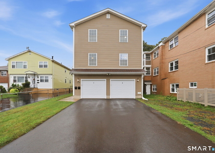 134 Golden Hill Street - Photo 1