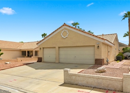 126 Grandview Drive - Photo 1