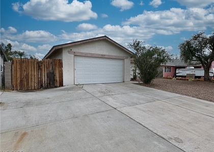 1625 Crest Haven Avenue - Photo 1