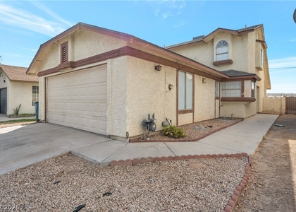 4427 Faberge Avenue - Photo 1