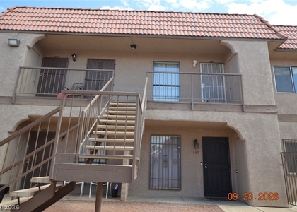 4300 N Lamont Street - Photo 1