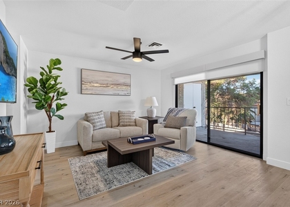 4724 Nara Vista Way - Photo 1