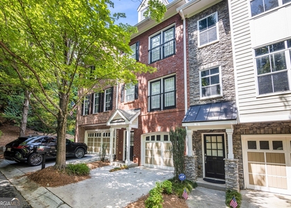 5600 Glenridge Park - Photo 1