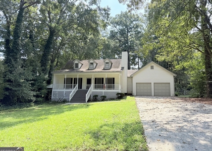 4007 Lindley Circle - Photo 1