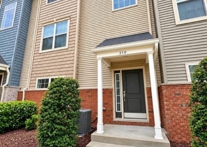 153 Main St - Photo 1