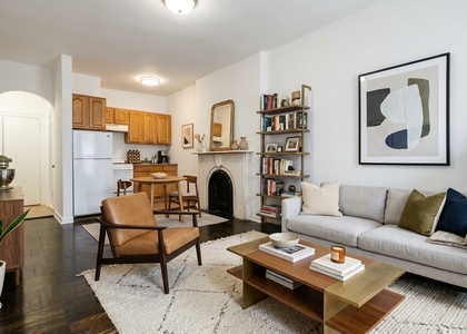 East 72nd Street - Photo 1