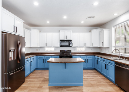 18175 W Eva Street - Photo 1