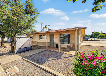 851 N Country Club Drive - Photo 1