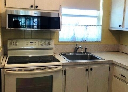 1115 Lake Terrace - Photo 1