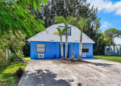 3166 Se Hawthorne Street - Photo 1