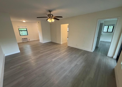 2255 Ne 51st Street - Photo 1