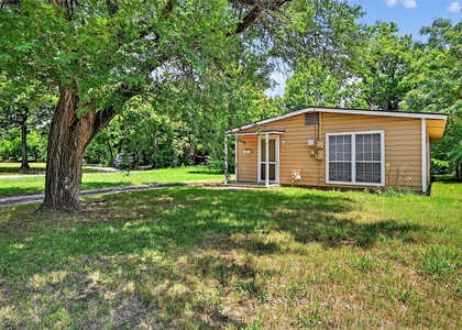 401 S Contemporary Drive - Photo 1