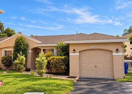 11838 Nw 13th Street - Photo 1