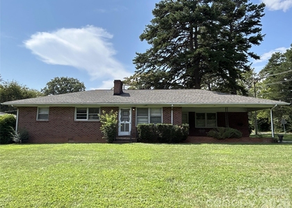 401 Jenny Street - Photo 1