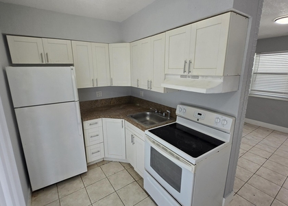 16951 Ne 18th Avenue - Photo 1