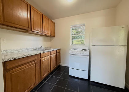 808 30th Street - Photo 1