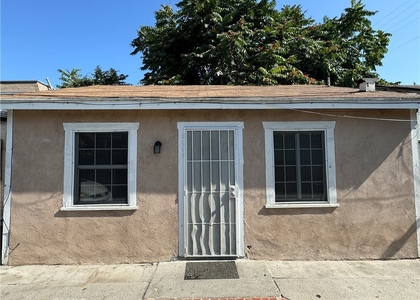 2110 Linden Avenue - Photo 1