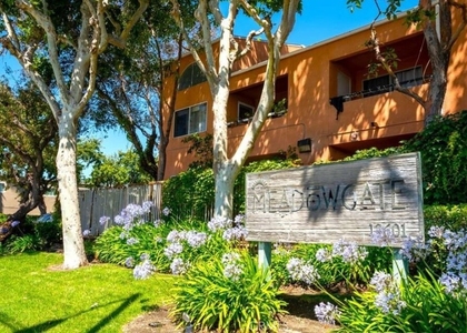 12601 Van Nuys - Photo 1