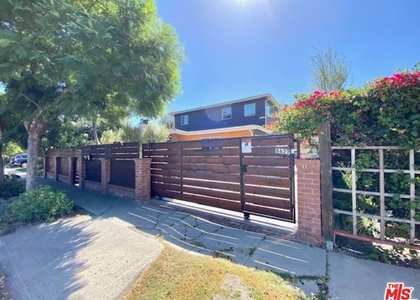 8620 Melvil Street - Photo 1