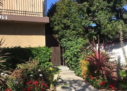 1914 11th Street - Photo 1
