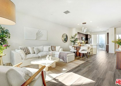 3945 Eagle Rock Boulevard - Photo 1