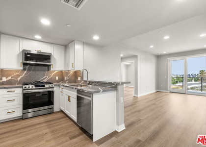 7428 Santa Monica Boulevard - Photo 1