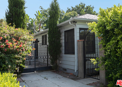 508 N San Vicente Boulevard - Photo 1