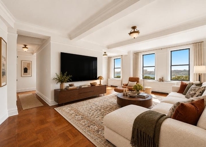 98 Riverside Drive - Photo 1