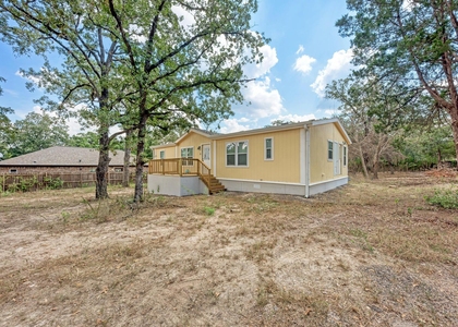 107 Long Shadow Dr - Photo 1
