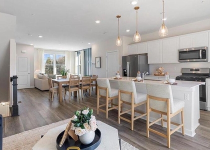 11 Spencer Way - Photo 1