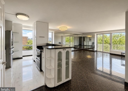 1435 4th Street Sw - Photo 1