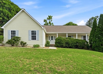 115 Knight Way - Photo 1