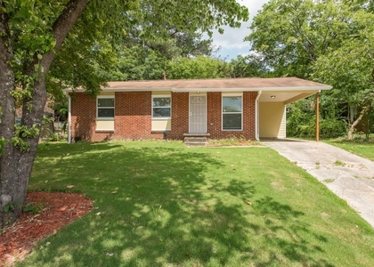 455 Bolton Road Nw - Photo 1