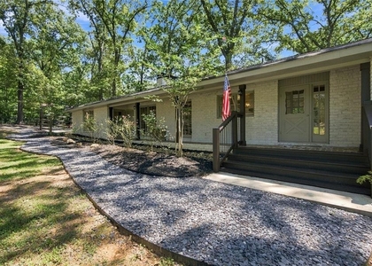 728 S Mccollum Drive - Photo 1