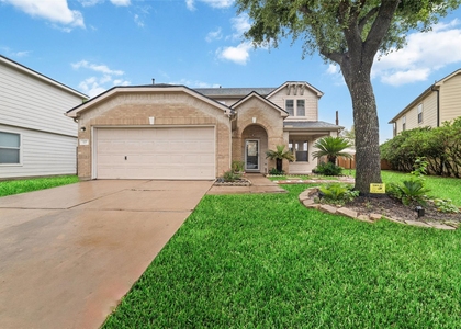 527 Remington Point Court - Photo 1