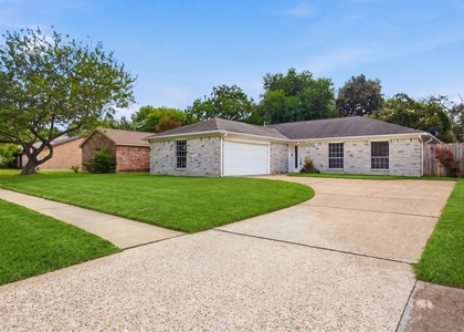 22603 Deville Drive - Photo 1