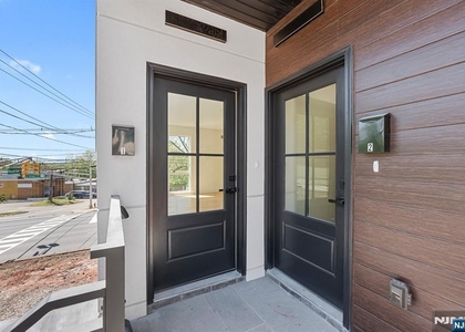 849 Pleasantview - Photo 1