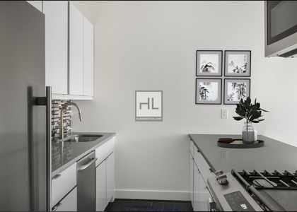 Second Avenue - Photo 1