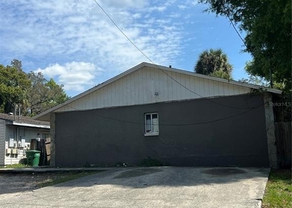 8513 N 15th Street - Photo 1