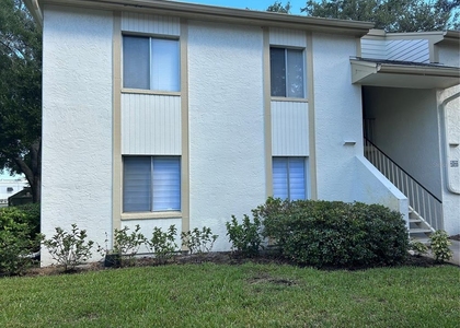 201 Palmetto Court - Photo 1