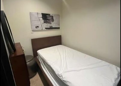 509 East 87th Street - Photo 1