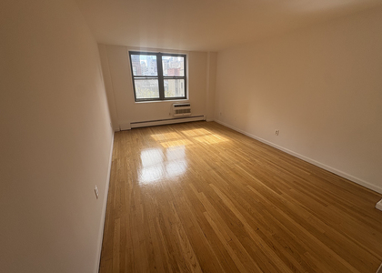 83rd Street/3rd Avenue - Photo 1