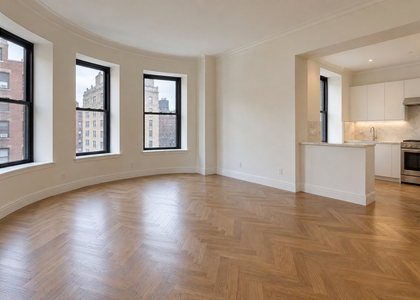 535 West 43rd Street - Photo 1