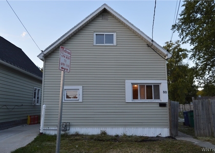 80 Vanderbilt Street - Photo 1