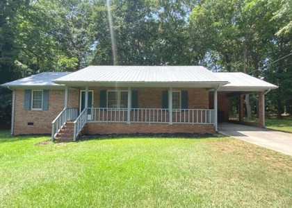 387 N Richardson Street - Photo 1